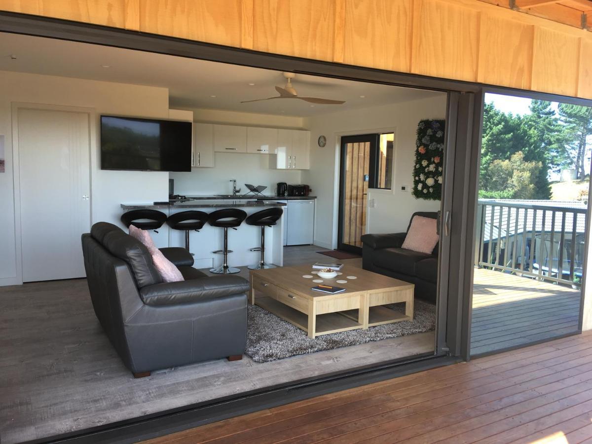 Villa Little House On The Hill Whanganui Exterior foto