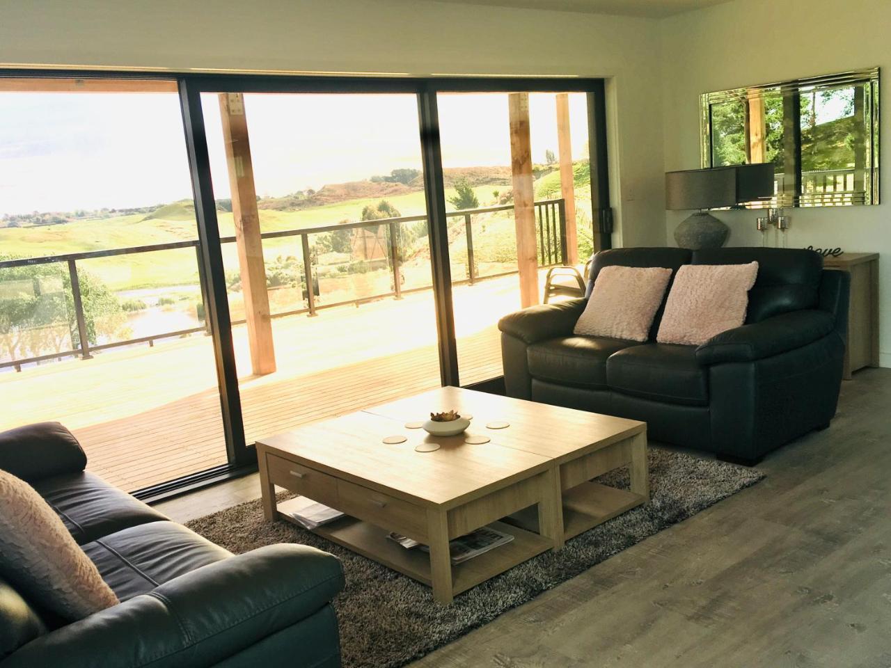 Villa Little House On The Hill Whanganui Exterior foto